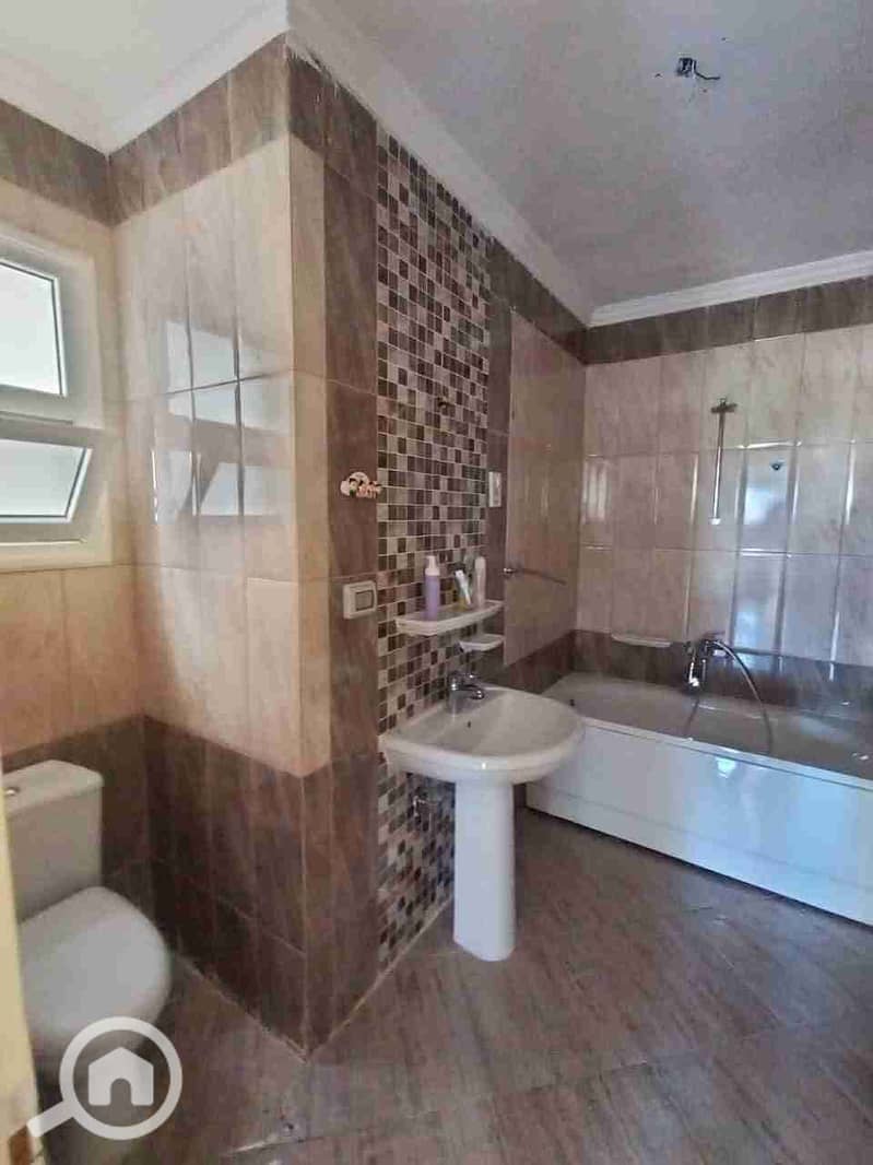 4 FB_IMG_1734822629734. jpg