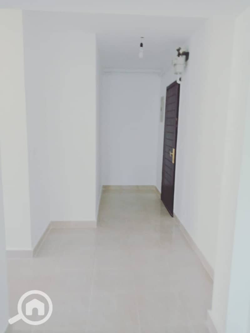 3 3cb13bda-c9be-4ac6-b231-ce7565749381. jpg