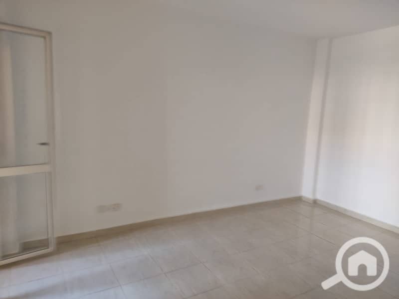 4 5ebd06d1-c212-4512-9f46-3a2725bf0560. jpg