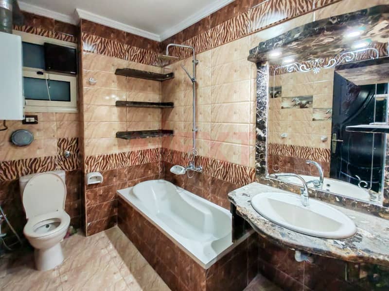 14 WhatsApp Image 2025-12-25 at 7.00. 33 PM (2). jpg