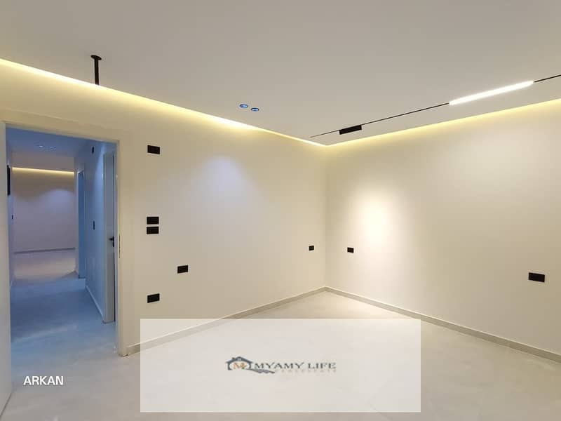 8 WhatsApp Image 2025-12-24 at 11.18. 13 PM (2). jpeg