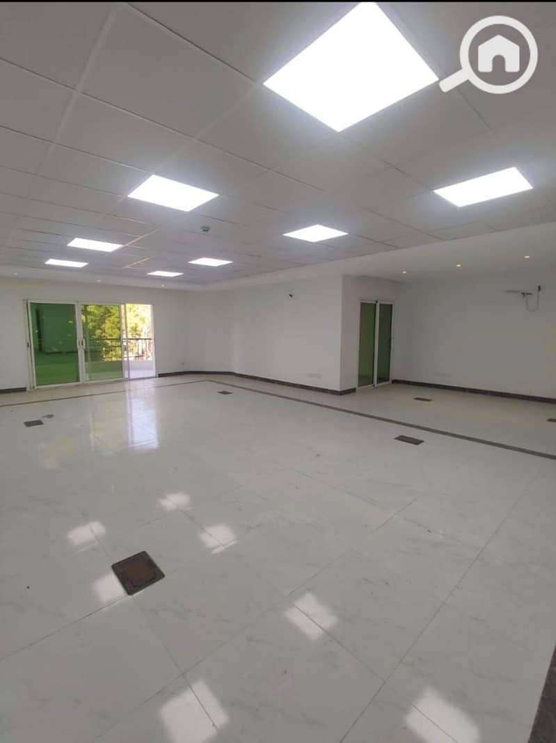 11 WhatsApp Image 2025-12-27 at 4.09. 08 PM (1). jpeg