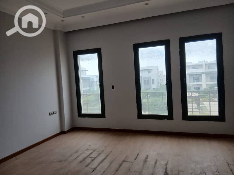 8 WhatsApp Image 2025-10-11 at 13.57. 11_81f14463. jpg