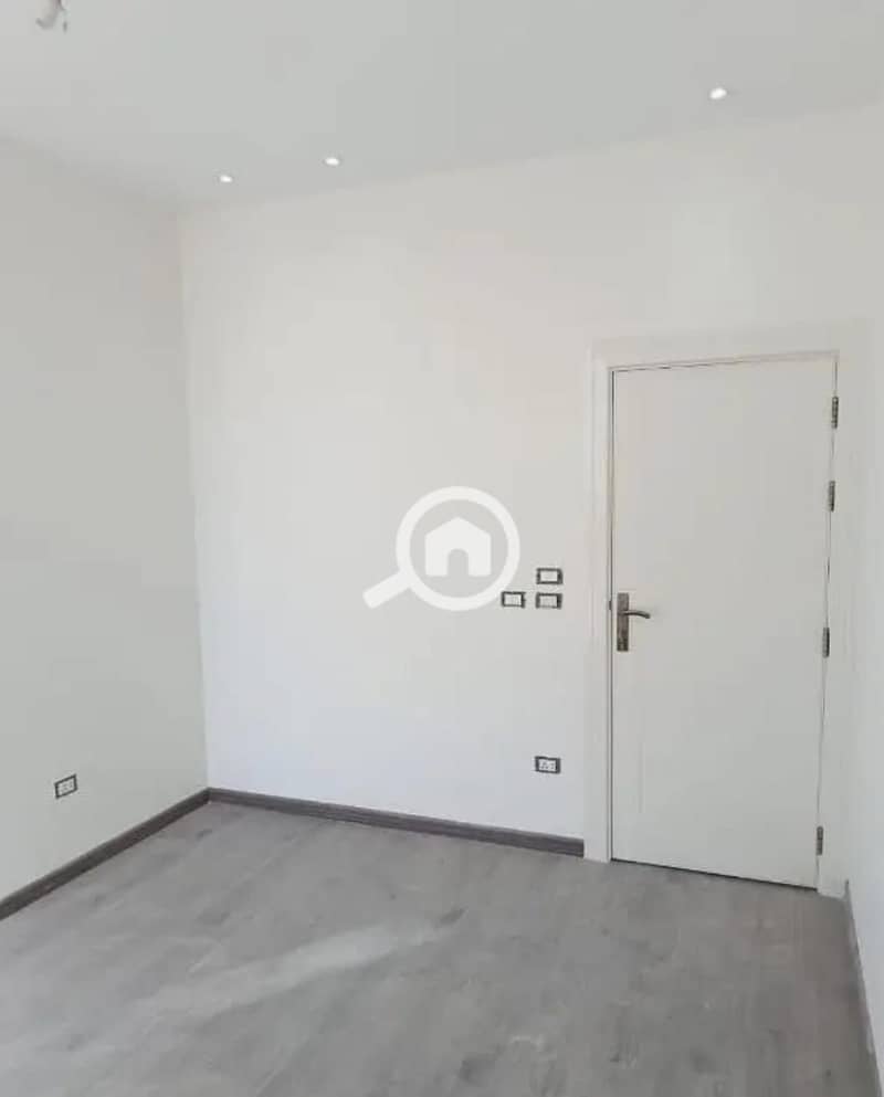 6 WhatsApp Image 2025-12-24 at 19.26. 20 (1). jpeg