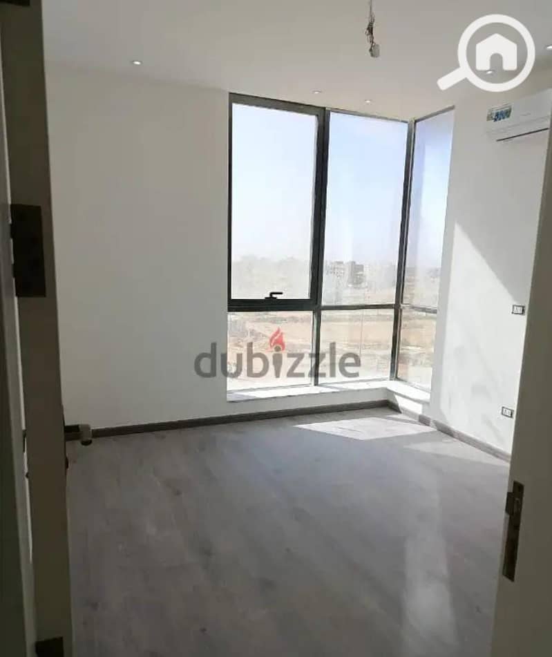 7 WhatsApp Image 2025-12-24 at 19.26. 20 (2). jpeg