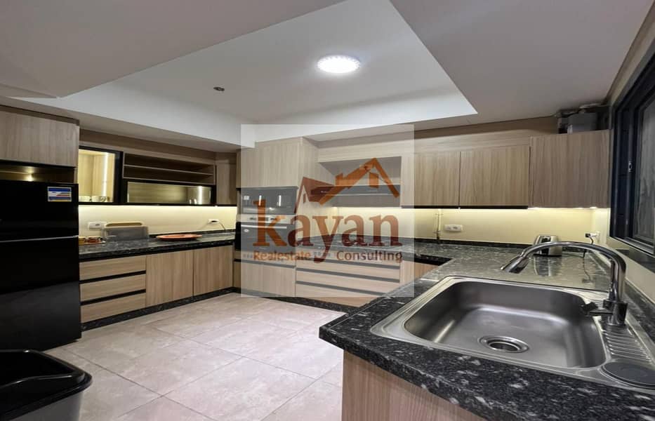 4 5918bef6-b4e9-47f9-99f0-a49bdaf4db05. jpg