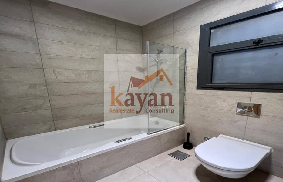 5 0e5ace48-7a7a-4af0-9eaf-6d41895c5ab1. jpg