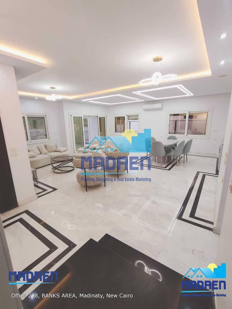 4 8f28b67b-58a4-45b0-a249-eb9befa1ab7a. jpg