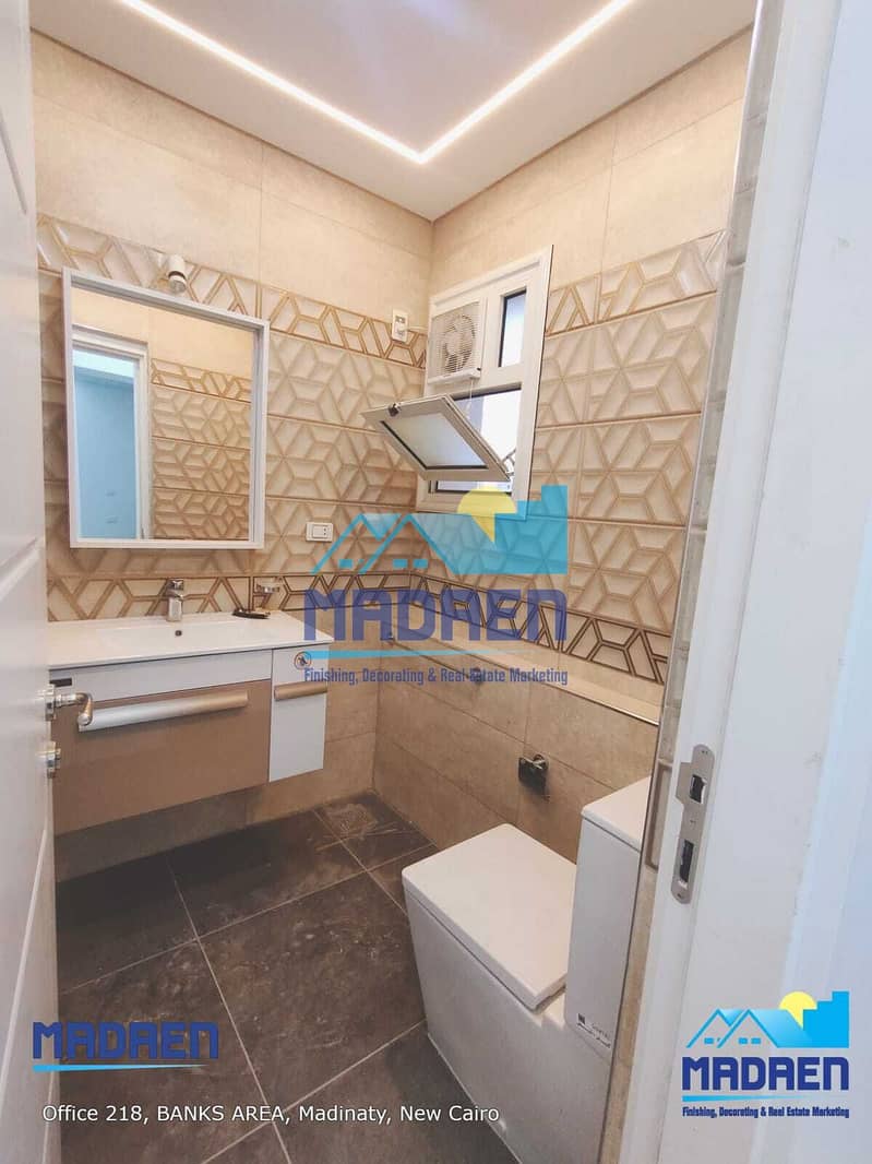 7 94f357fd-b10f-4d89-ba70-eb72fefee40b. jpg