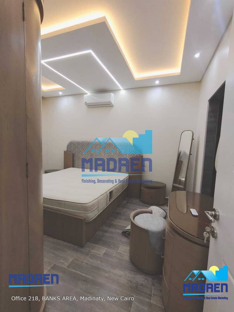 12 a643948d-51bb-4dab-83f3-1d5acb18a358. jpg