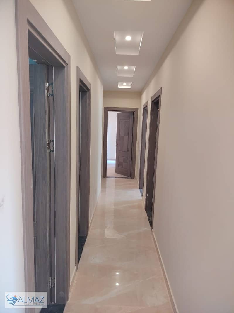 5 WhatsApp Image 2025-12-25 at 3.45. 21 PM. jpeg