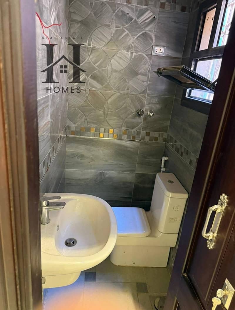 5 WhatsApp Image 2025-12-27 at 4.09. 21 PM (1). jpeg