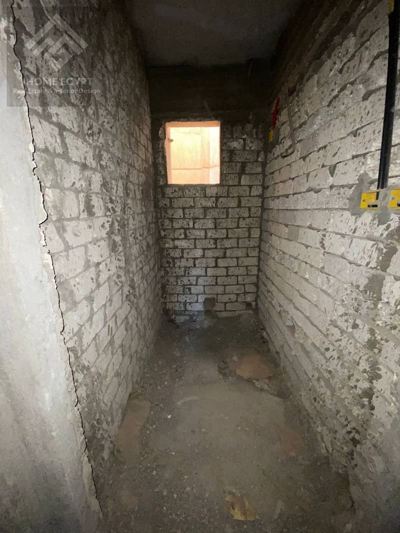 7 9f8298e7-64a8-4273-b651-cdfbe9be73c9. jpg