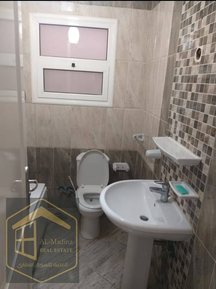 10 WhatsApp Image 2025-12-25 at 5.42. 07 PM. jpeg