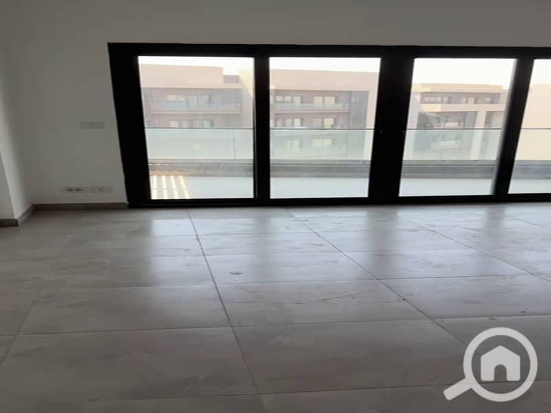 2 vlcsnap-2025-12-27-16h18m49s135. png