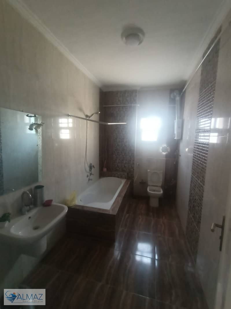 7 WhatsApp Image 2025-12-27 at 12.32. 17 PM (2). jpeg