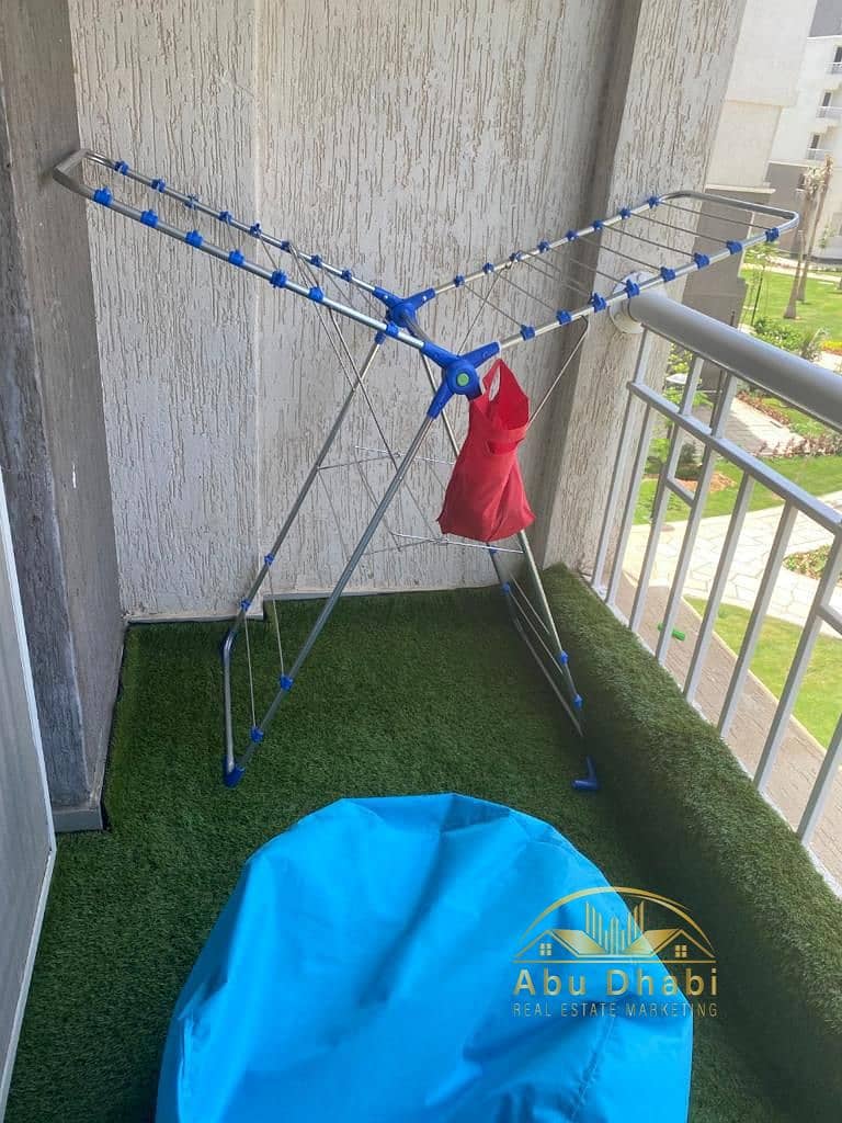 3 3fb35276-ce93-4fac-be82-453f87138a4c. jpg