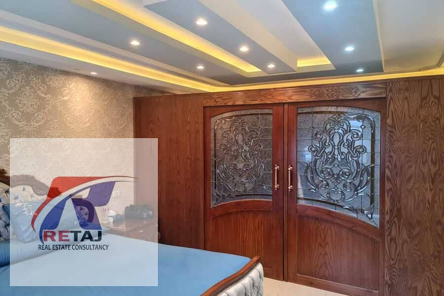 11 c0ede38b-d386-4e55-91f6-28a3f6d24939. jpg