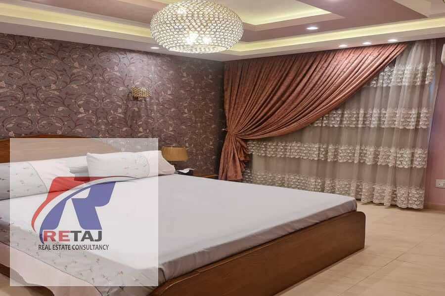 12 c6ec10b3-f1ec-48b6-8370-0c29c82dc285. jpg