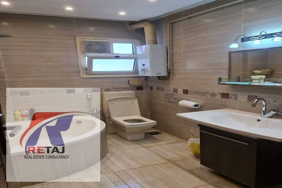 14 c979a90a-05ae-4f29-9481-292d4b51ecde. jpg