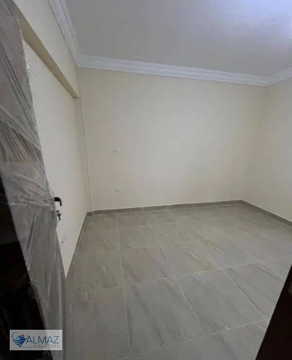 4 WhatsApp Image 2025-12-27 at 1.47. 43 PM. jpeg