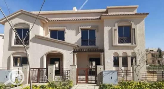 فیلا 4 غرف نوم للبيع في مدينتي، القاهرة - WhatsApp Image 2025-12-27 at 12.25. 38. jpeg