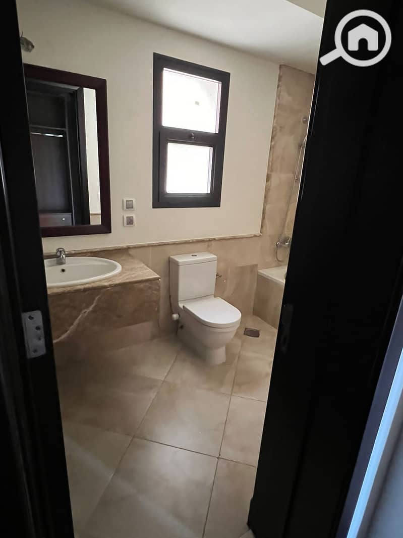 8 WhatsApp Image 2024-05-04 at 4.38. 36 PM (1). jpeg