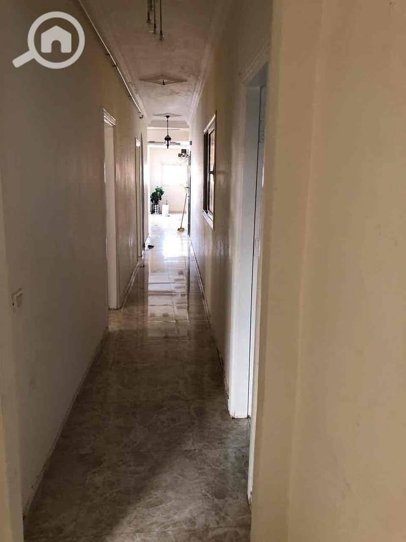 15 4a66f4c4-f07c-45a1-8414-3adcff3fc155. jpg