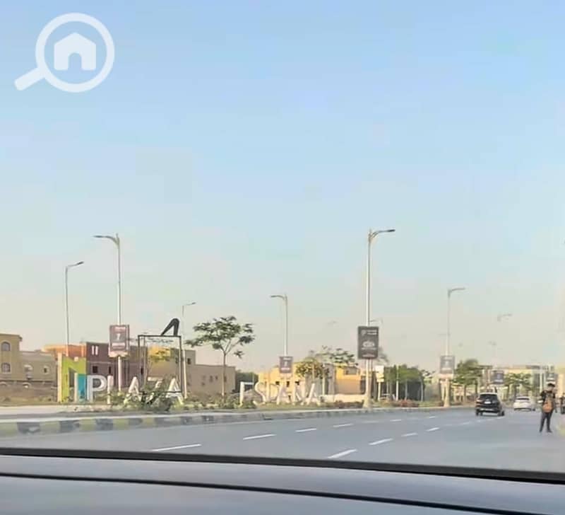 8 40442e11-7e23-44ff-a72b-740d5857a2cb. jpg