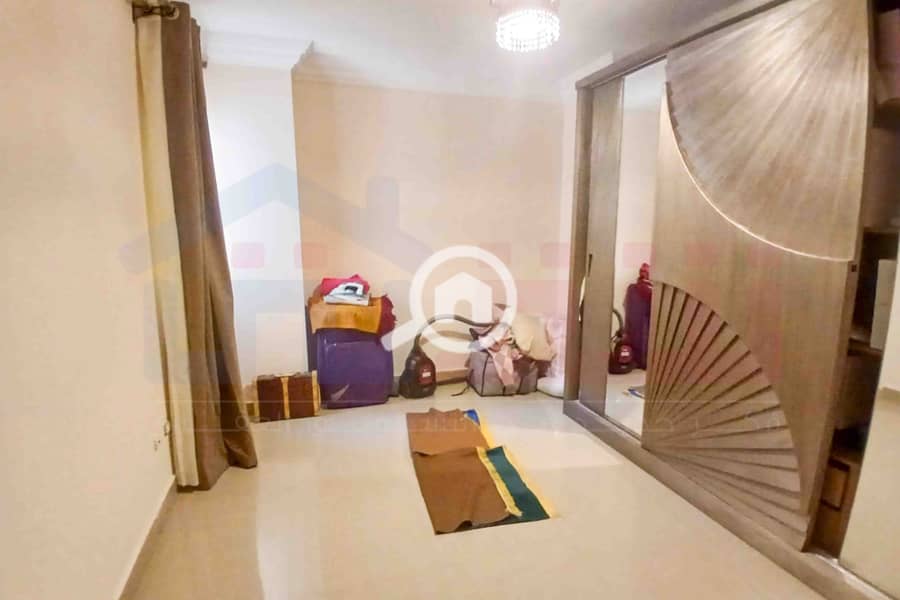 6 WhatsApp Image 2025-12-25 at 10.18. 35. jpg