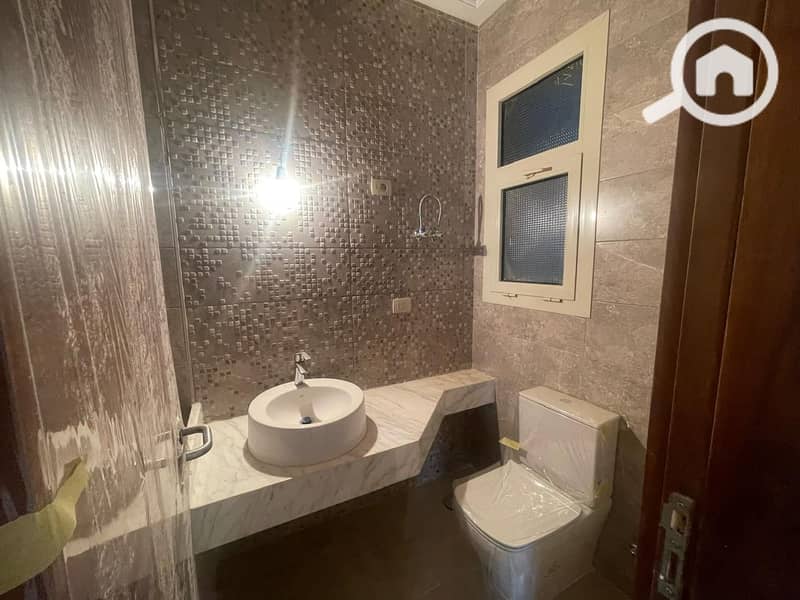 5 WhatsApp Image 2025-12-14 at 15.18. 01. jpeg