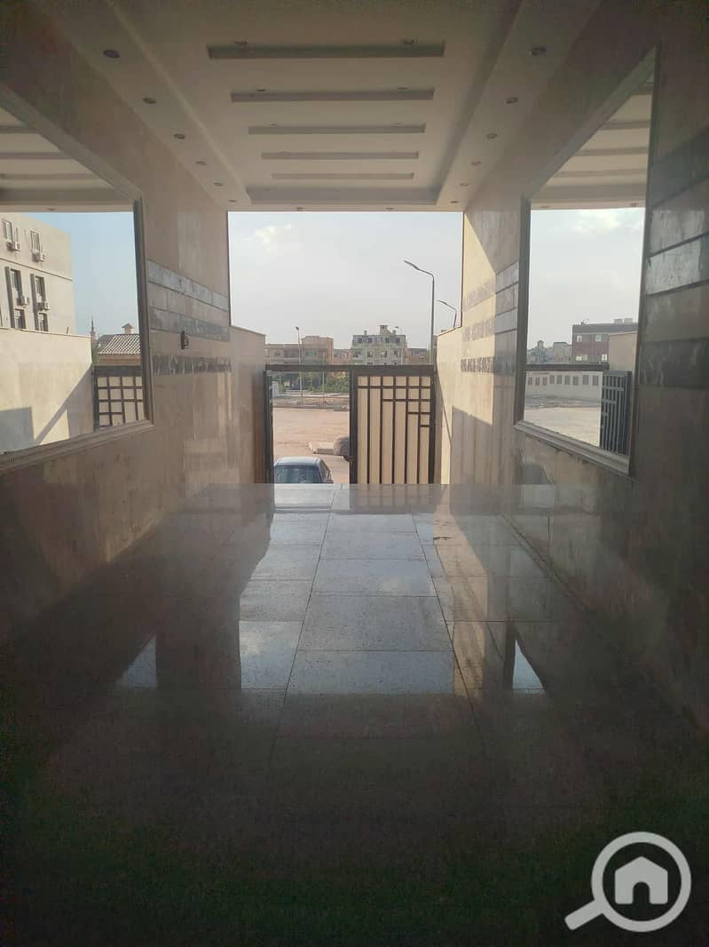 3 d40f25c0-3d79-4589-b3fe-b26588725ed3. jpg