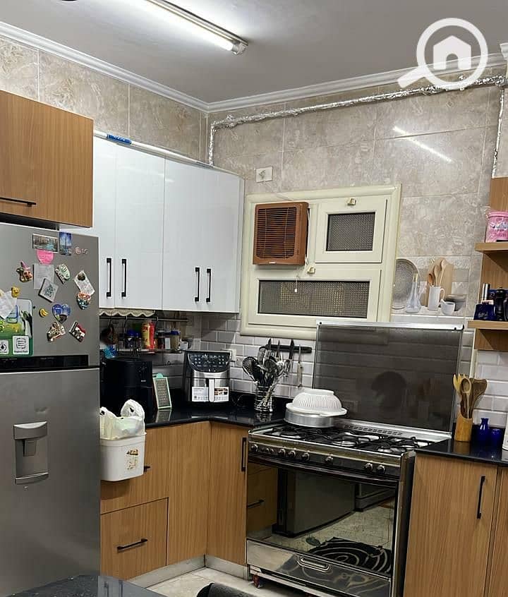 7 49ffa6c6-386e-4666-88d9-e25051a8f720. jpeg