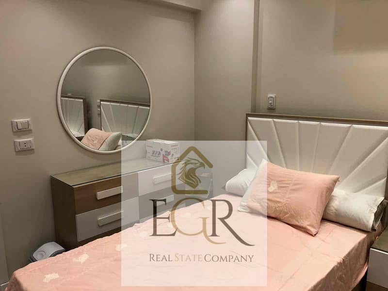 5 7616ba25-2b1e-4404-8719-66ca84d2a789. jpg