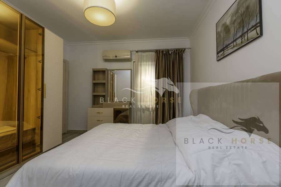 12 MS7A1537-Edit copy. jpg