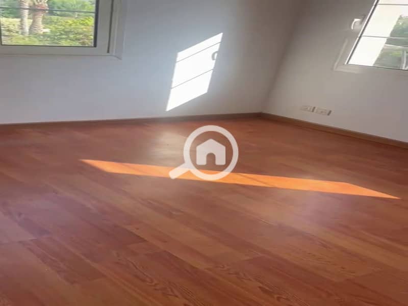 10 vlcsnap-2025-12-27-16h51m34s932. png