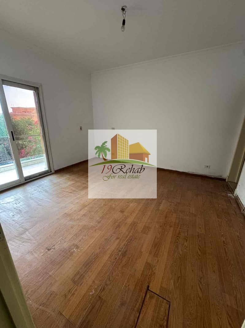 4 068c5d35-d235-4aaa-8bc1-951c70af71b2. jpg