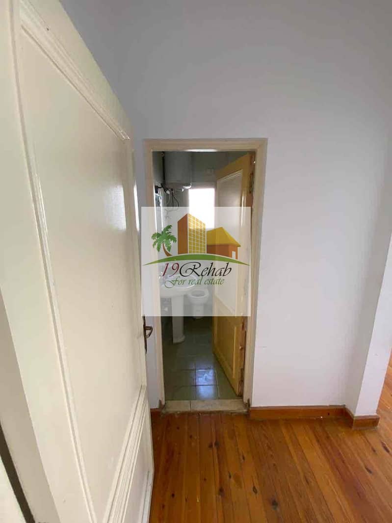 14 5126c6bc-646e-476c-8090-91df51a0d002. jpg