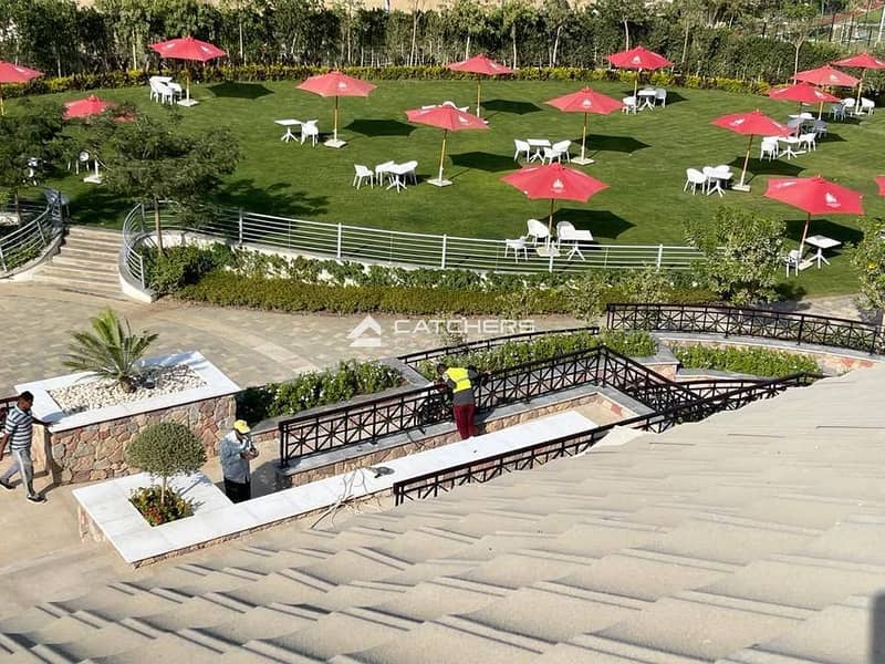 9 580950661_1358373465768123_8461111504316744900_n. jpg