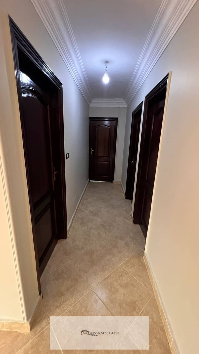 2 3408838f-b1b0-4d15-b485-952c16f3cbde. jpg