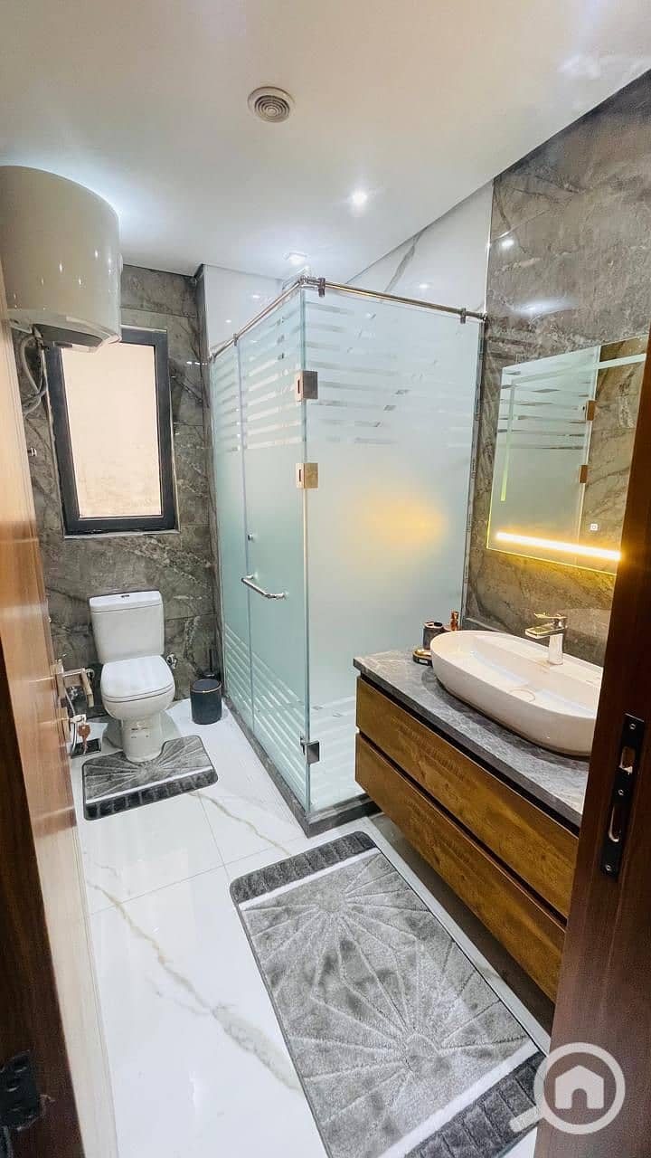 21 WhatsApp Image 2025-12-14 at 18.47. 54 (1). jpeg