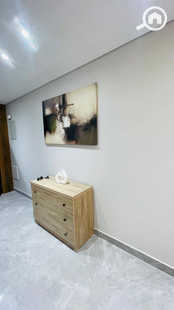 28 WhatsApp Image 2025-12-14 at 18.47. 57. jpeg