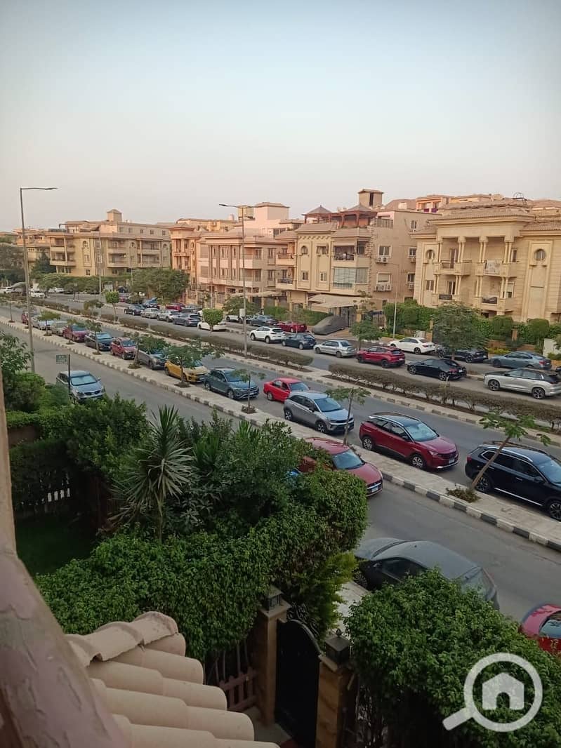 4 704404a8-e192-47b1-8404-61adaa841164. jpeg