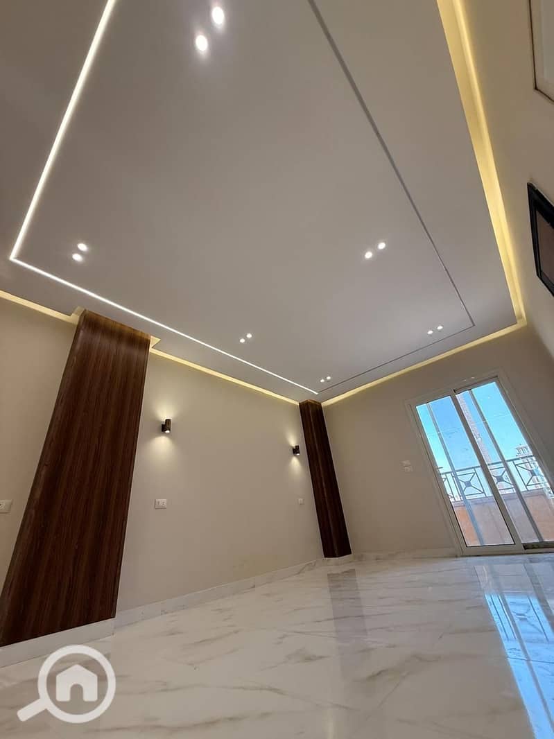 9 89fe02d8-7650-4a51-88e7-5f52bbe3c26e. jpg