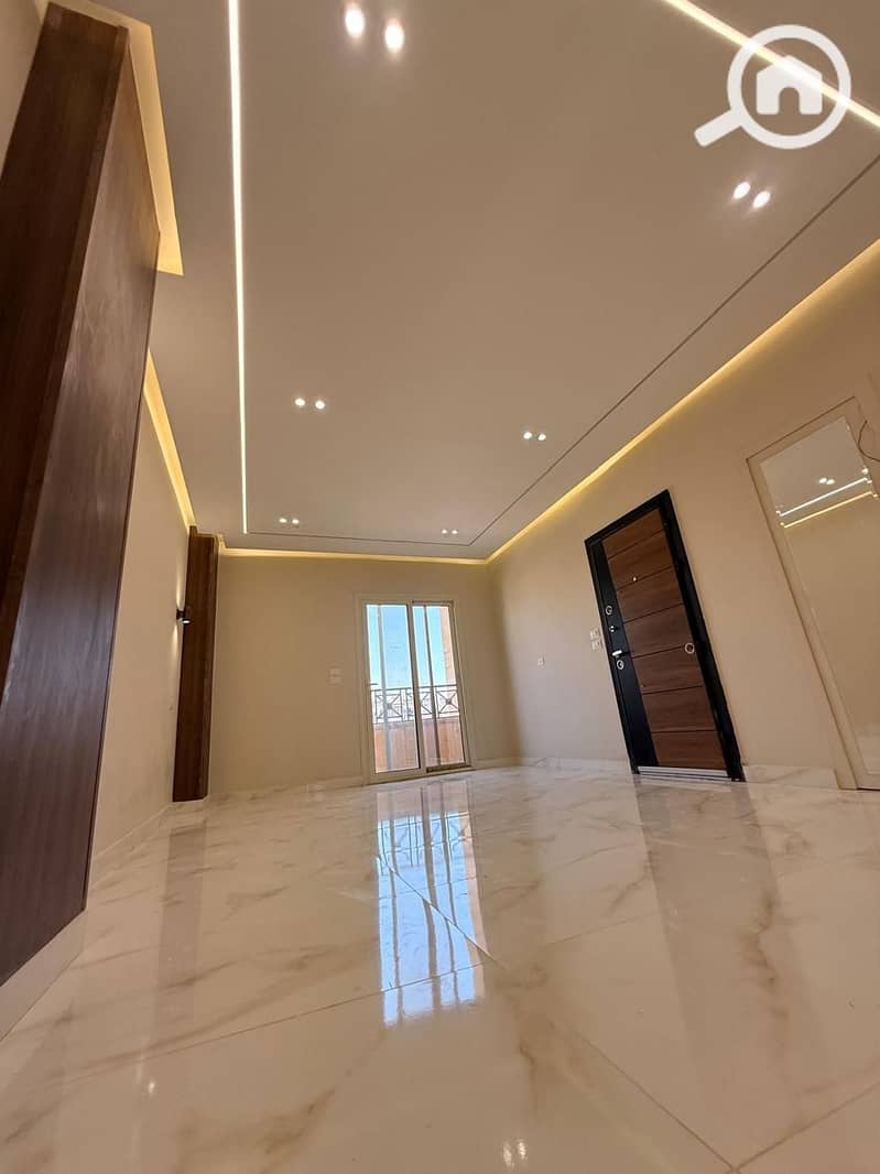 13 83020eae-f8ed-4329-8001-ae810e29ff34. jpg