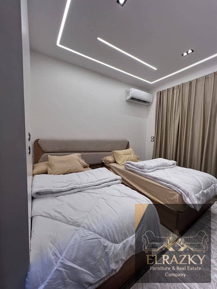 7 3f57ac00-8606-419a-a782-7f2f9ba1d628. jpg