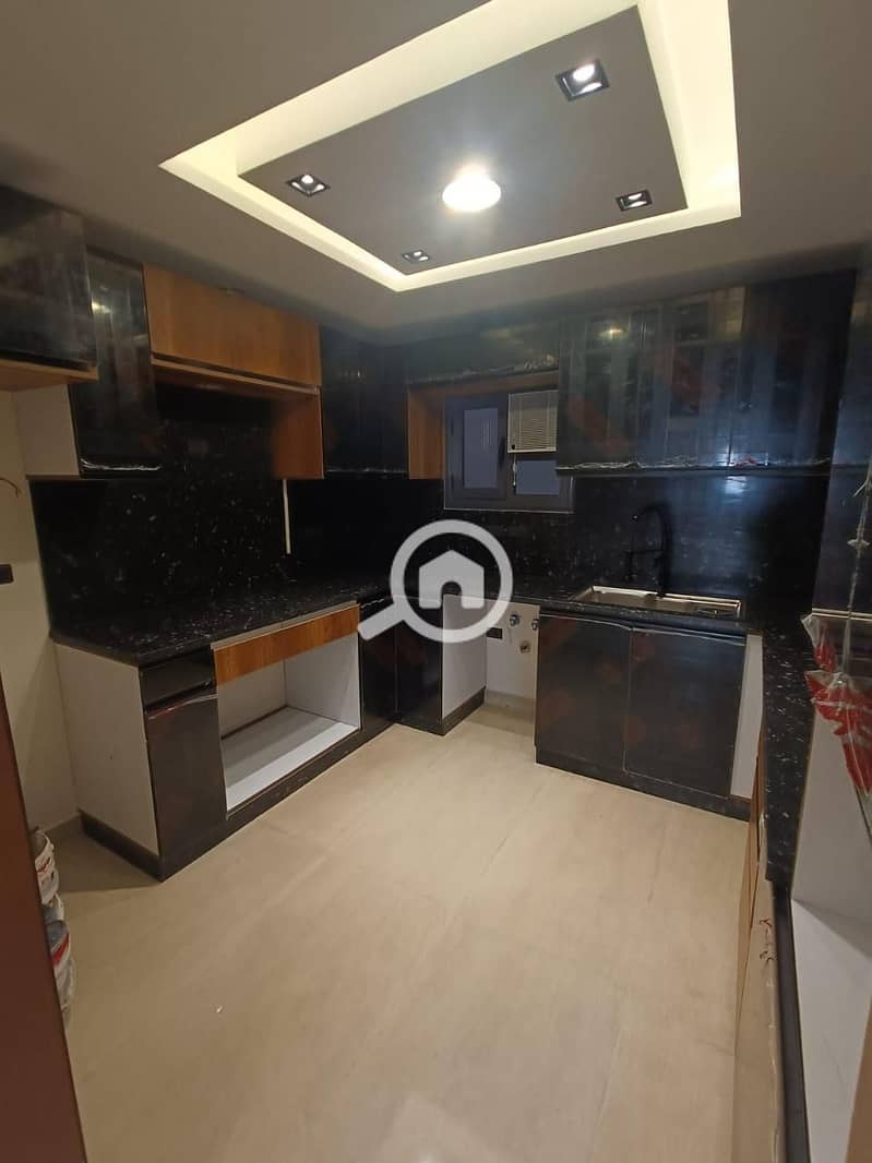 8 7c3ff39b-2fc8-4d7b-8724-6a54b951634c. jpg