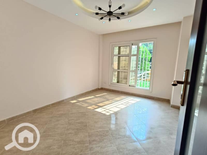 3 8eb9217e-d798-4d36-b7bc-3843dbe22236. jpeg