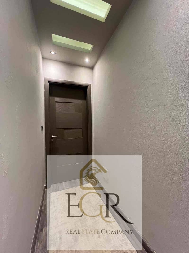 8 a5eda482-4e74-4a2c-9265-32df4fbc465b. jpg