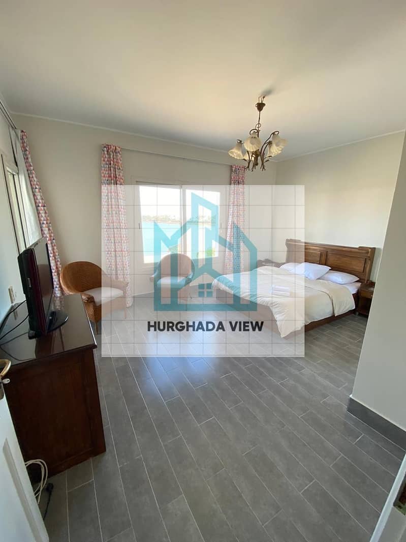 9 d9475aa5-ae0e-4a49-9fae-18a1114381ed. jpg